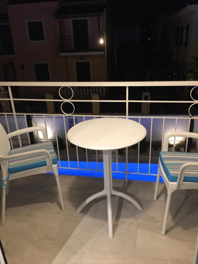 The Central Suites Kassiopi Luaran gambar