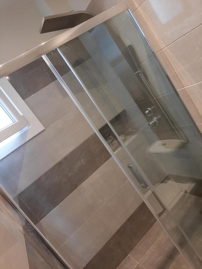 The Central Suites Kassiopi Luaran gambar