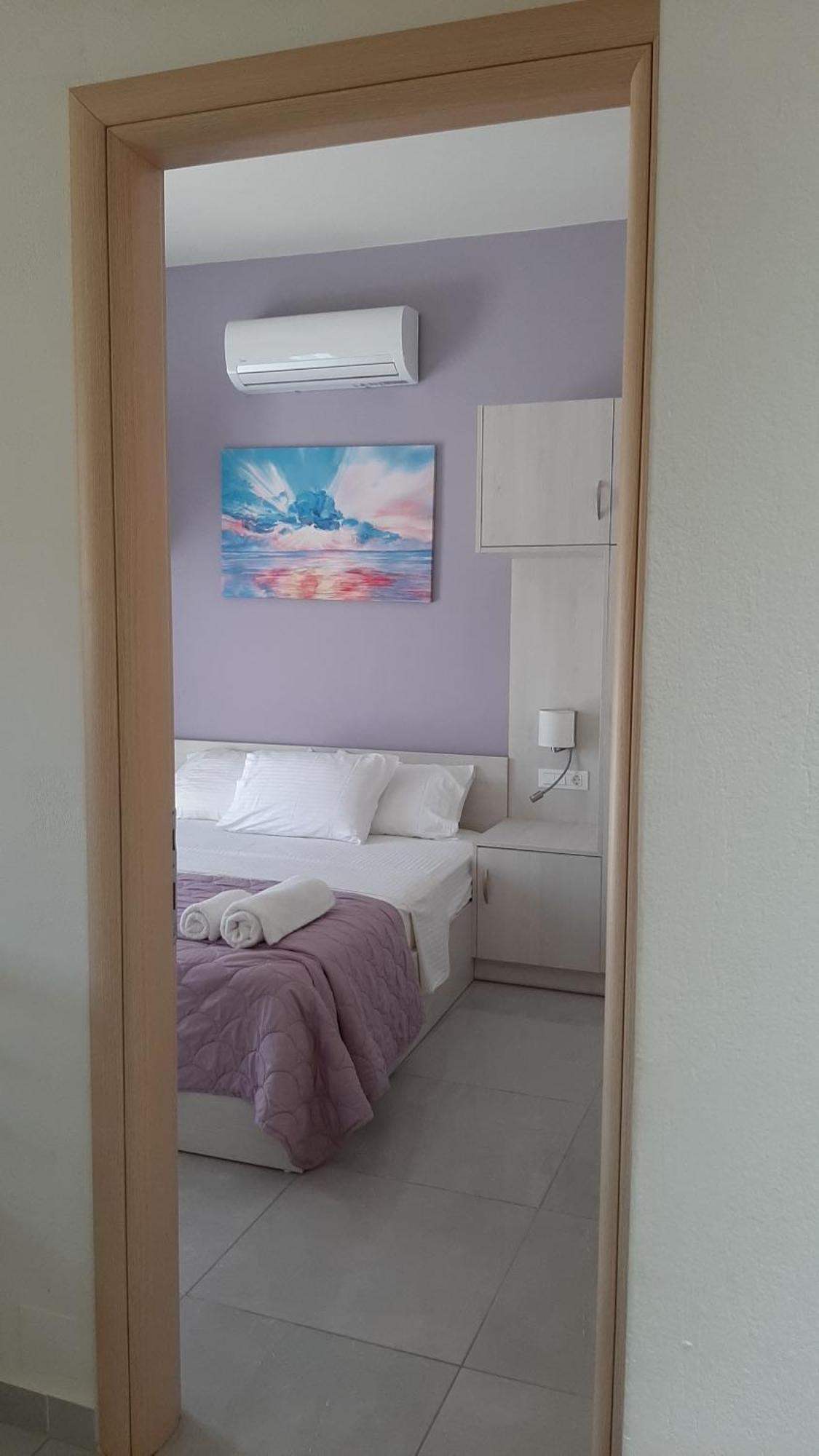 The Central Suites Kassiopi Luaran gambar